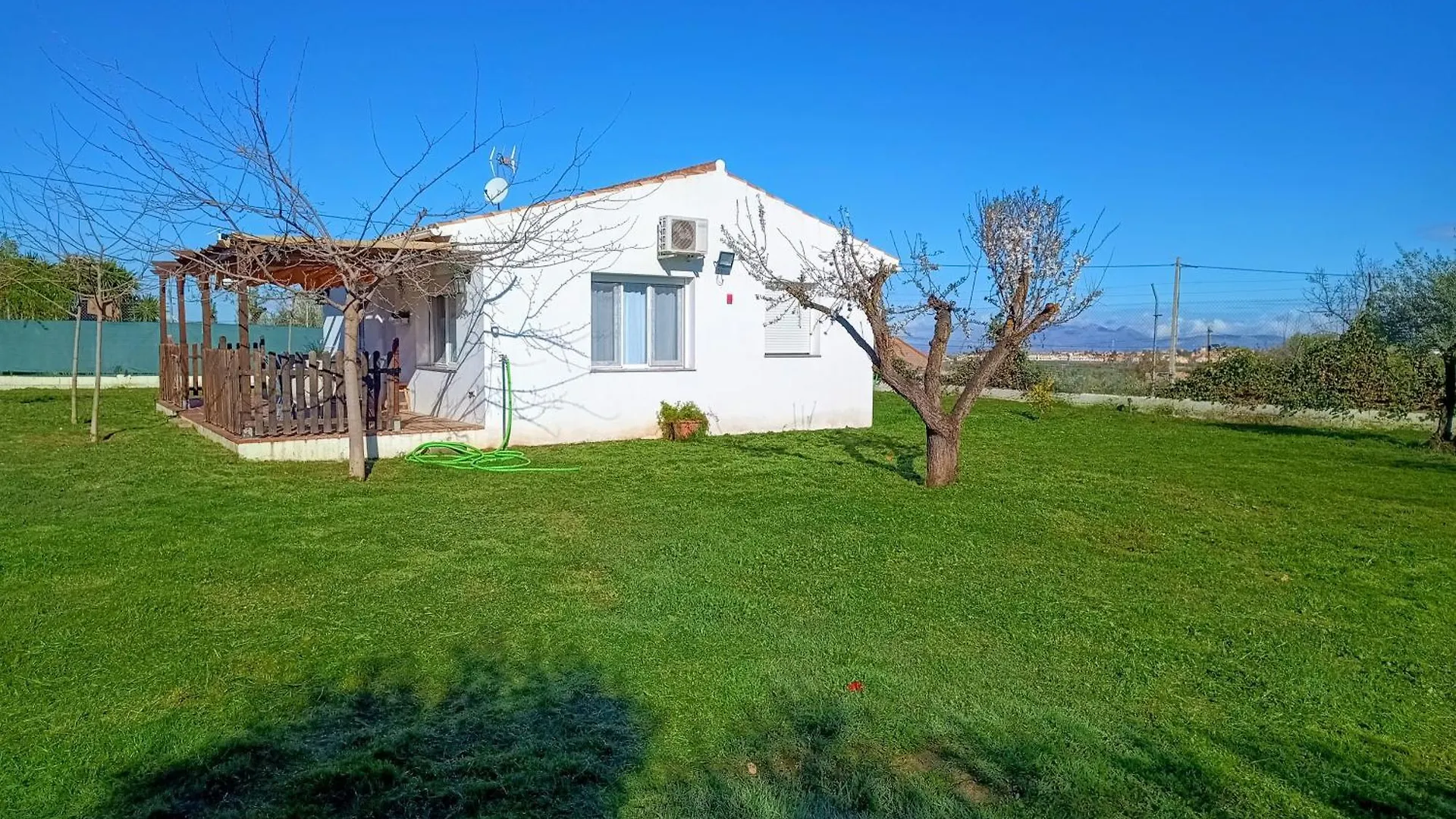 Casa De Campo Los Manueles Ideal Perros Pet Friendly Gojar Spain
